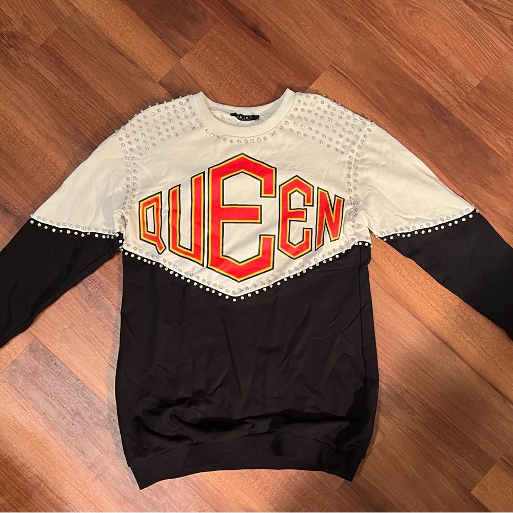 Sparkle Akira Sweater